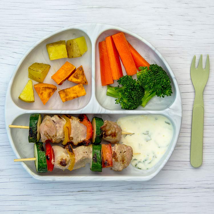 Mini Pork Skewers with Minty Yoghurt | NZ Pork