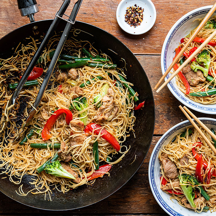 Chilli Pork Fried Noodles Cooking Tips | Easy NZ Pork Recipe