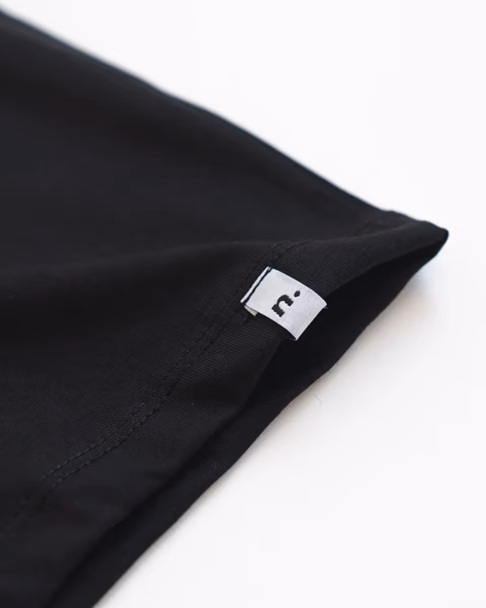 Neutrale — Long sleeve tee