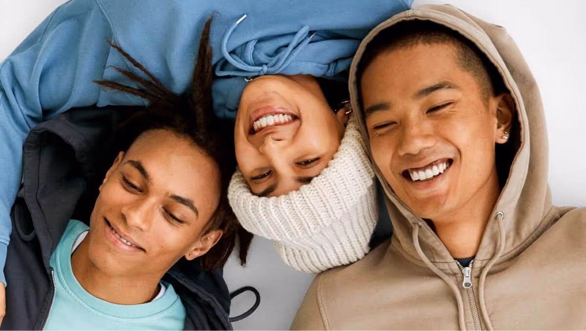 Issue #3  ·  Summer shorts, Colorful Standard & slow fashion