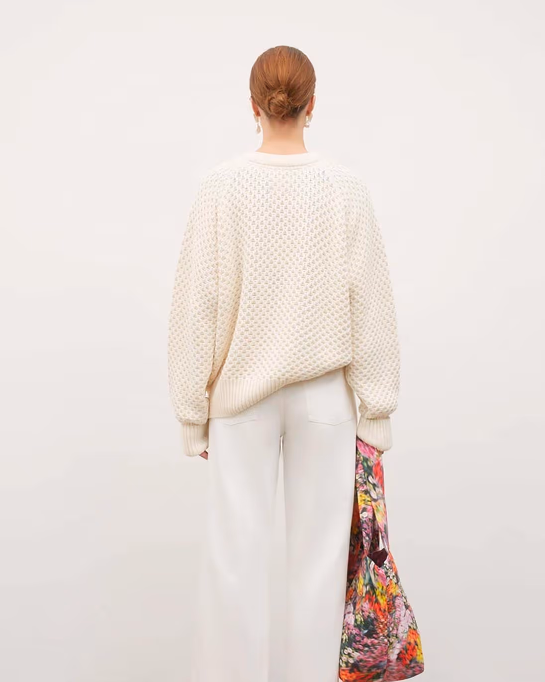 Kowtow — Pioneer crew