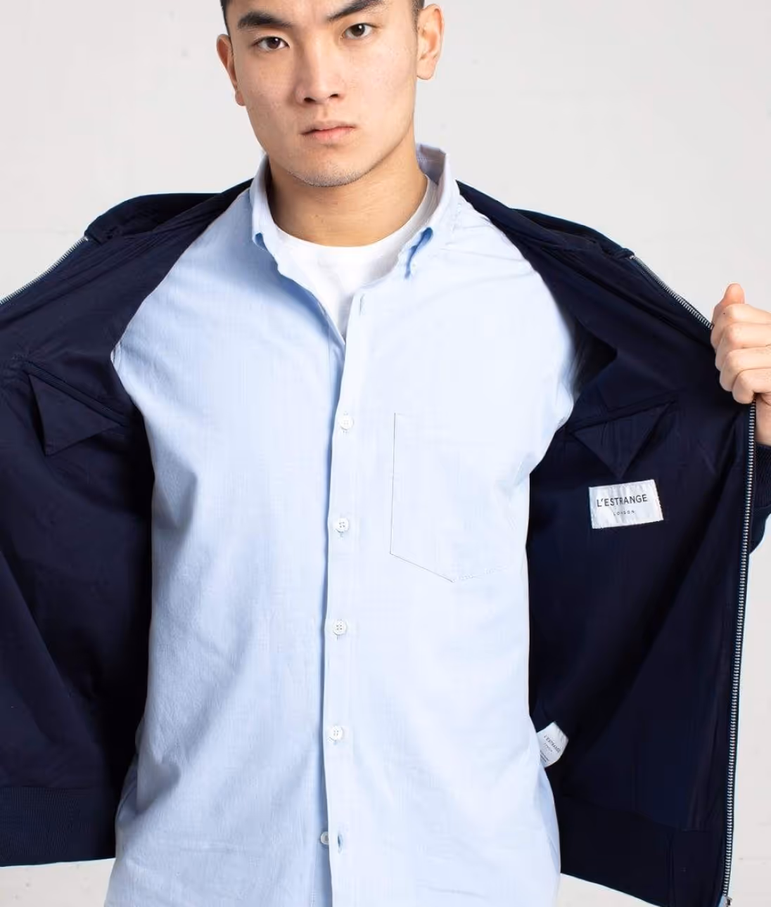 L'Estrange — Monochrome hood