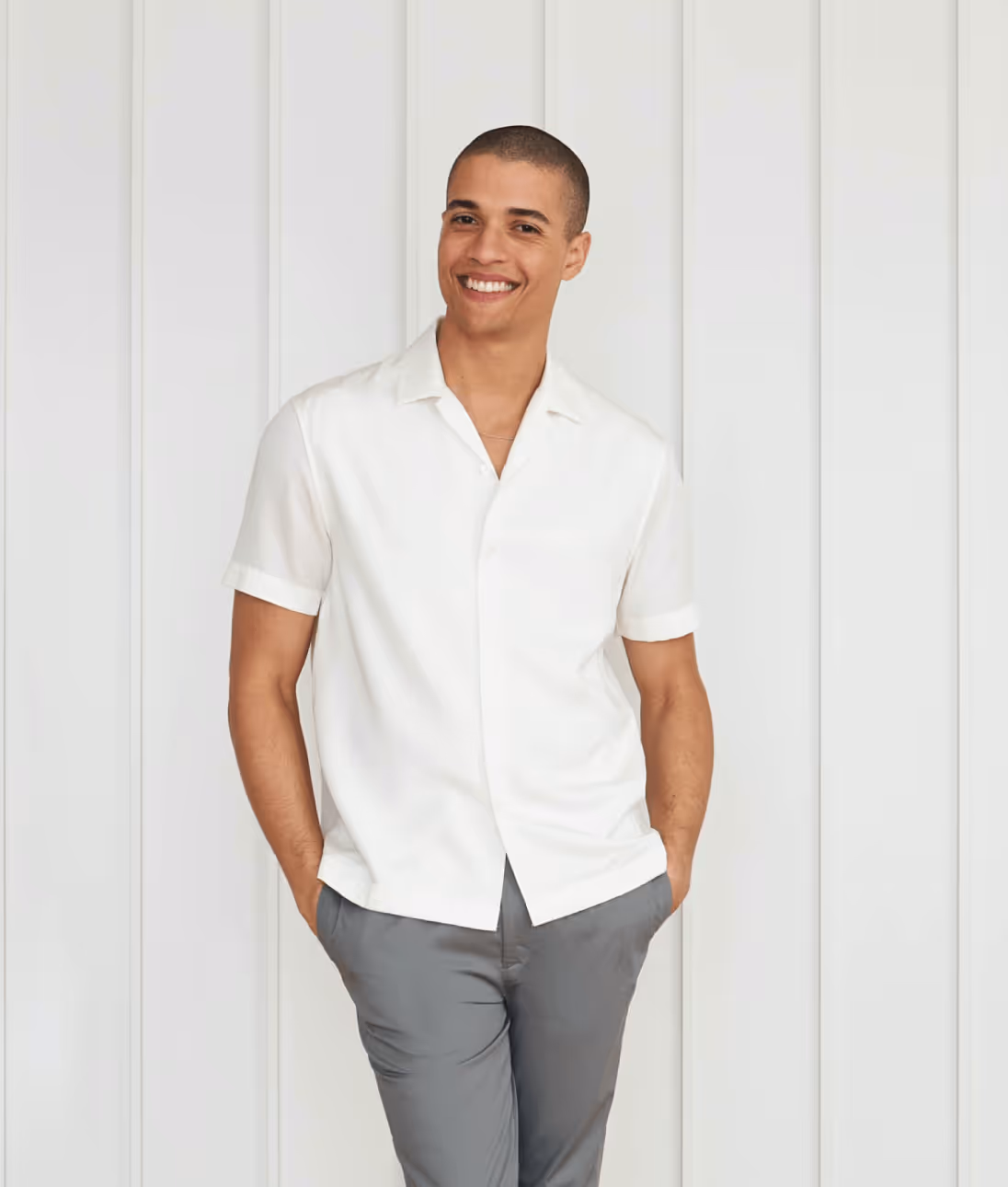 L'Estrange — Concept cuban collar