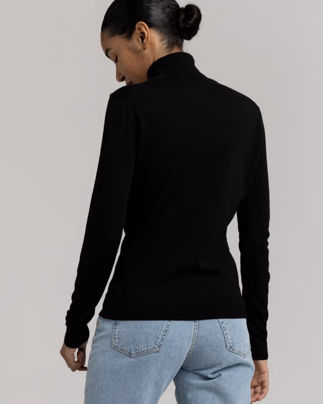 Asket — Women's merino turtleneck