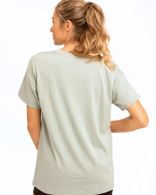 Threads 4 Thought — Andie Tee