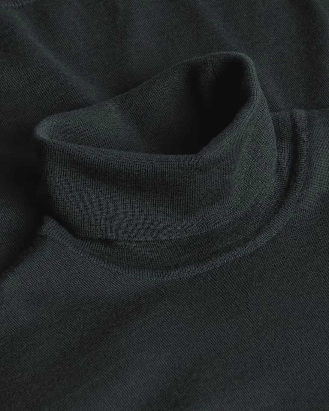 Asket — Merino roll neck