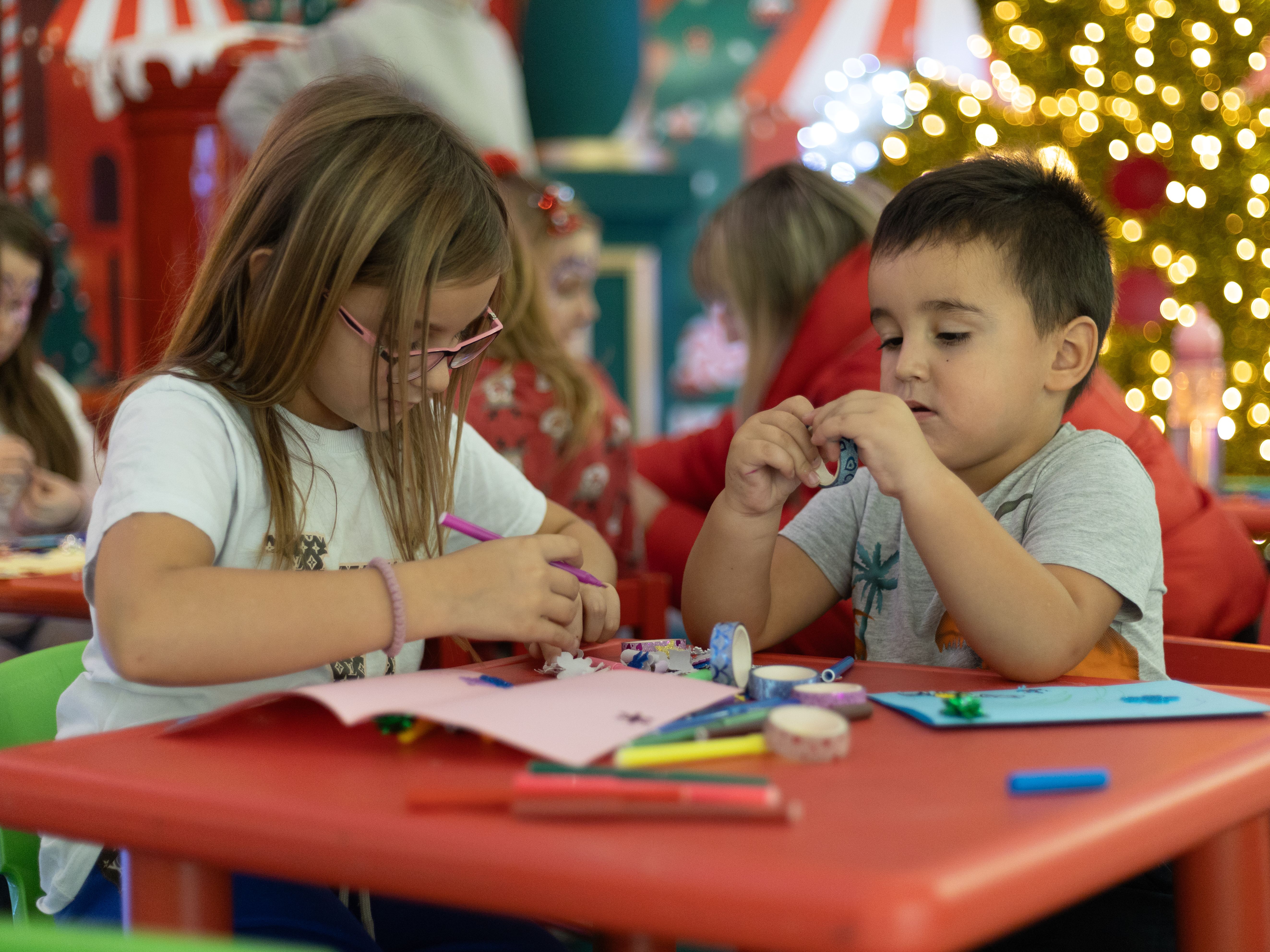 Ideas for schools to raise money this Christmas