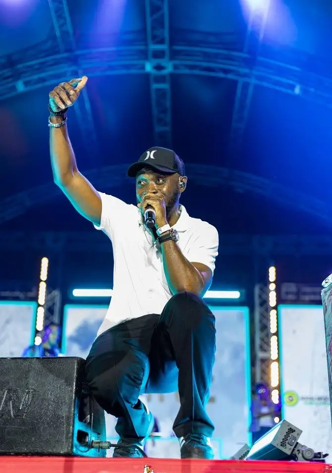 Gospel minister Kevin Downswell dives into his hit song You Make Me Stronger..