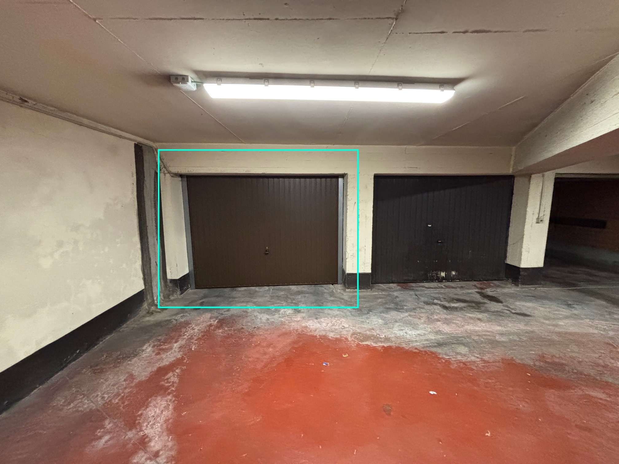 Garagebox in Gent nabij de Leie. 