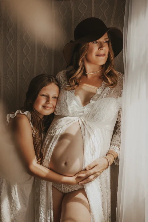 Babybauch - Tageslichtstudio - Fotografie Schneider Rostock