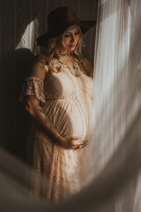 Babybauch - Tageslichtstudio - Fotografie Schneider Rostock
