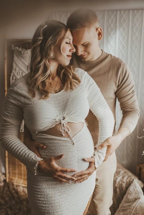 Babybauch - Tageslichtstudio - Fotografie Schneider Rostock