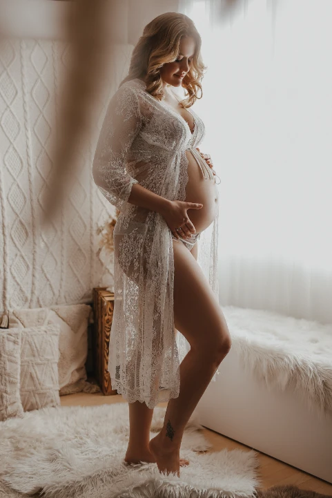 Babybauch - Tageslichtstudio - Fotografie Schneider Rostock