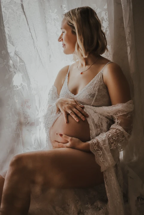 Babybauch - Zuhause - Fotografie Schneider Rostock