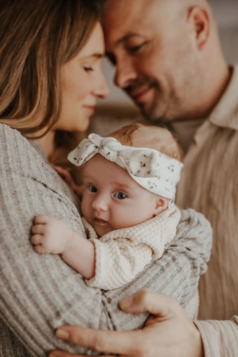 Familie-Baby - Tageslichtstudio - Fotografie Schneider Rostock