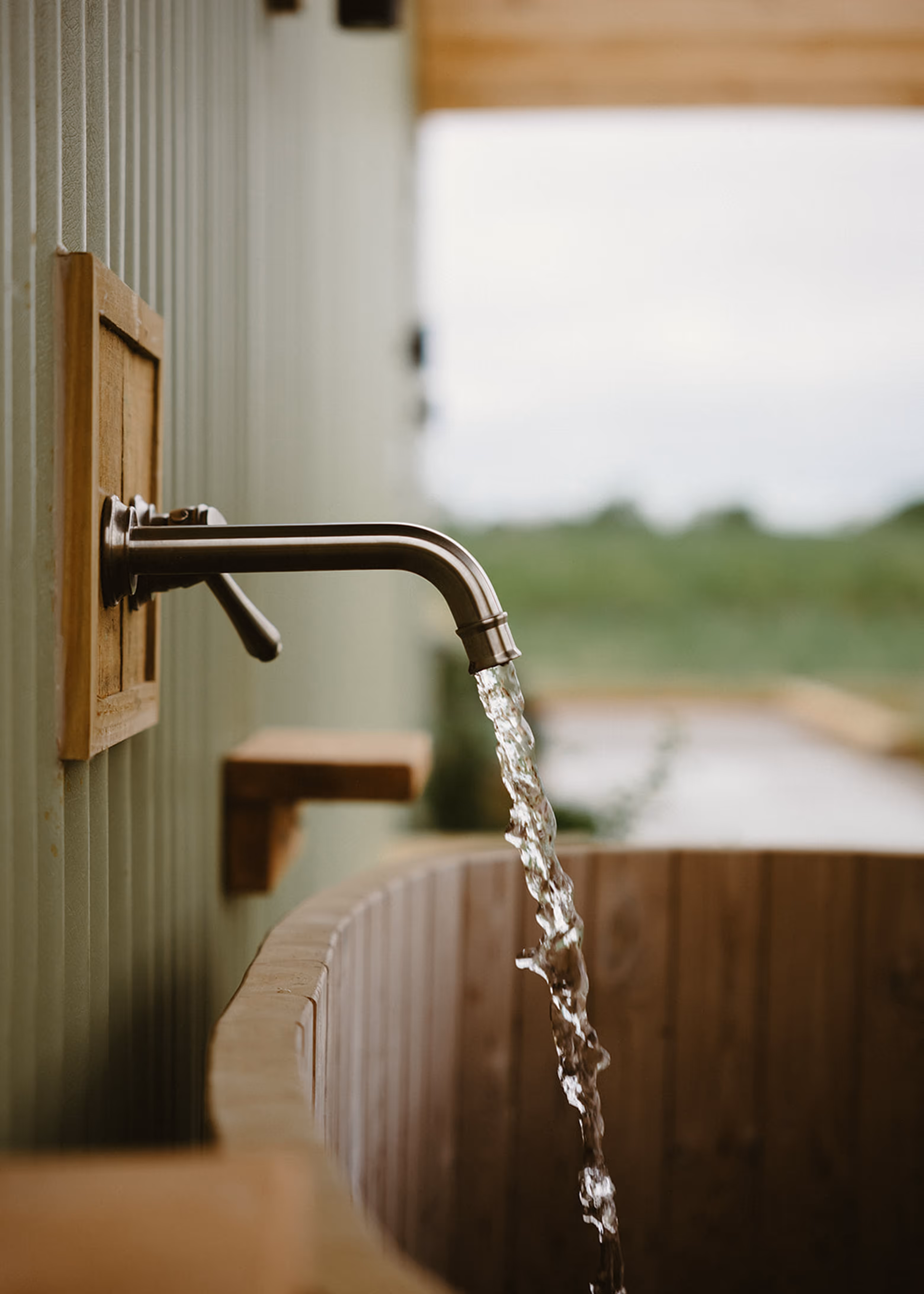 Kip & Nook outdoor bath
