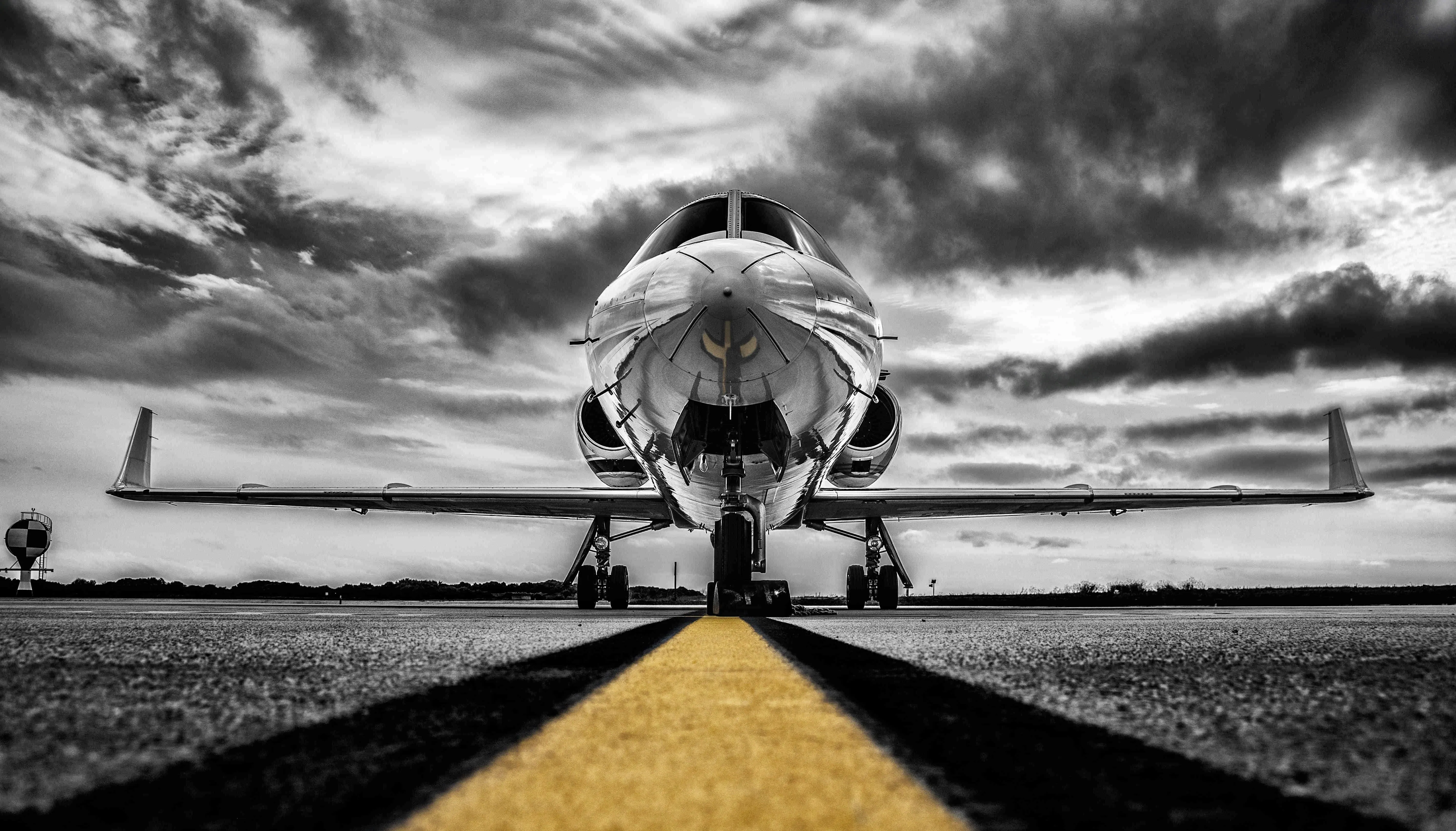 A picture of a plane