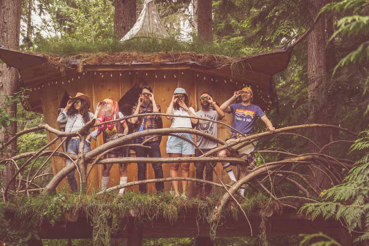 A treehouse at dusk