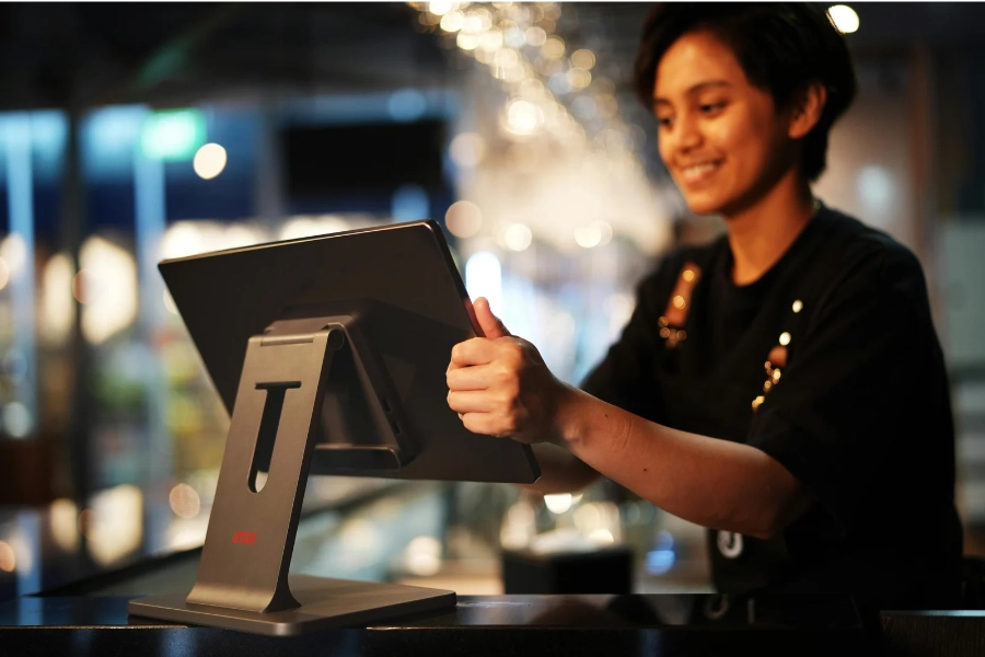 Seu restaurante ainda opera manualmente? 5 tarefas para automatizar hoje