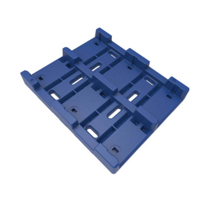Bonar Sani-Pallet 1.0 underside showing seamless HDPE runner design and 4-way entry