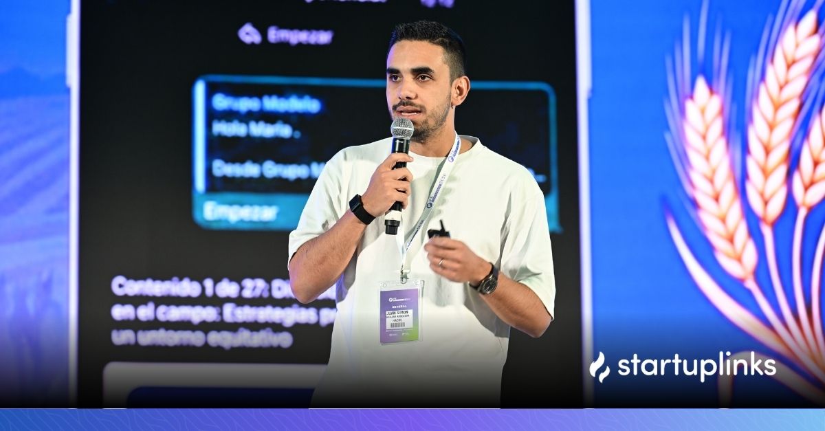 hackü, la startup colombiana que convirtió WhatsApp en la plataforma de trabajo de la fuerza laboral sin escritorio en América Latina