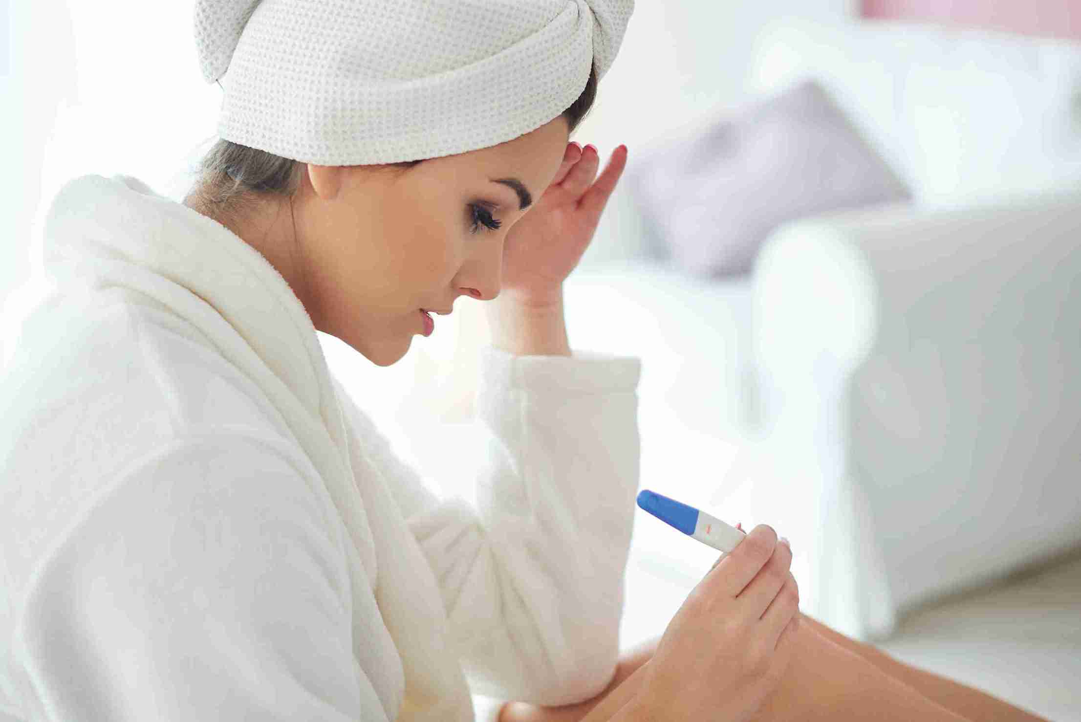 Why Evaporation Lines Appear Hashed