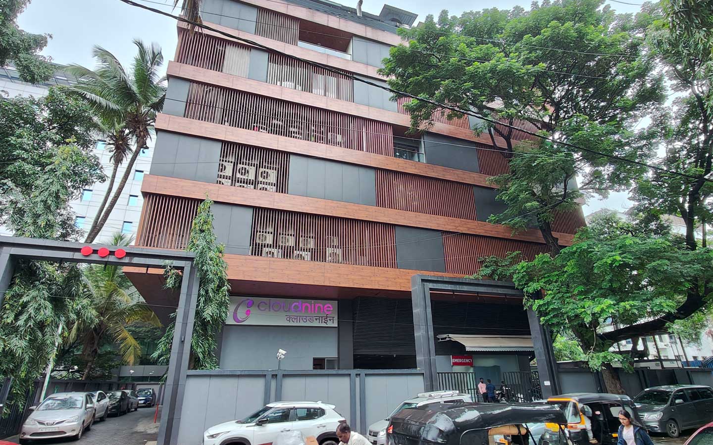 Best Pregnancy Hospital in SB Road, Pune