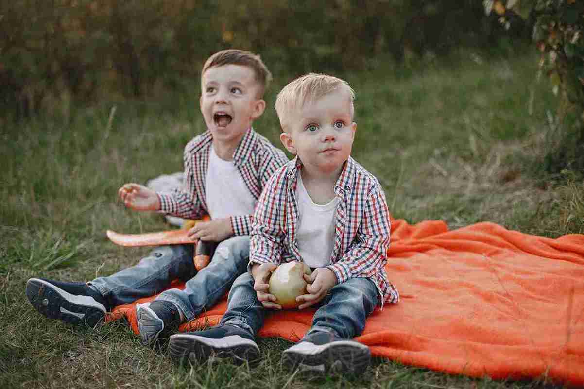 How Identical Twins Develop Differently From Single Children