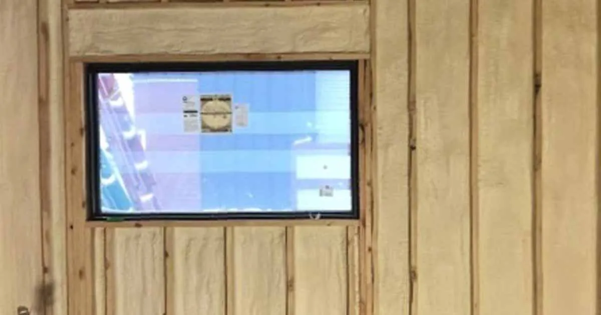 commercial spray foam 