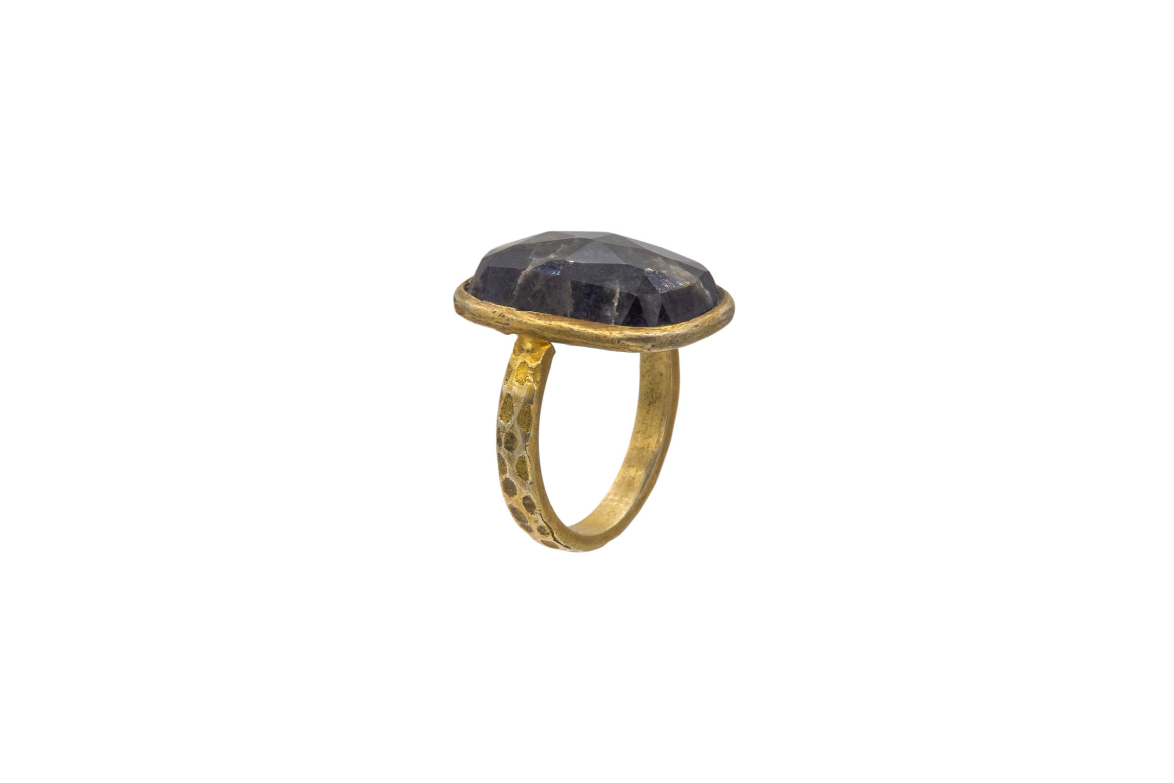 Sodalite stone ring