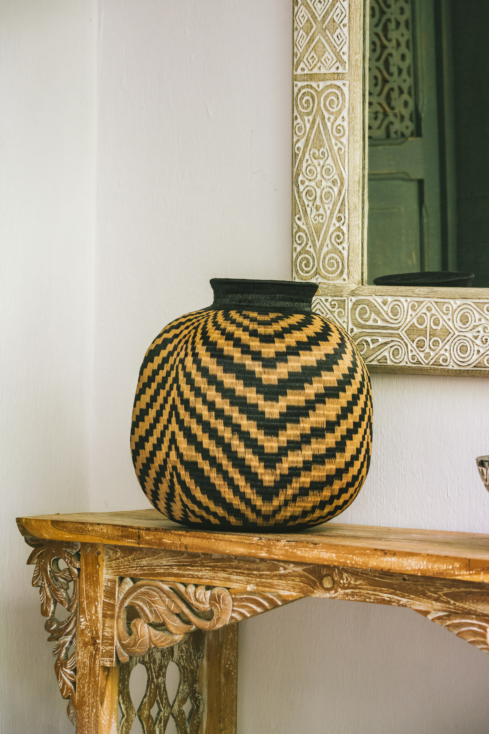 Black - beige werregue container 