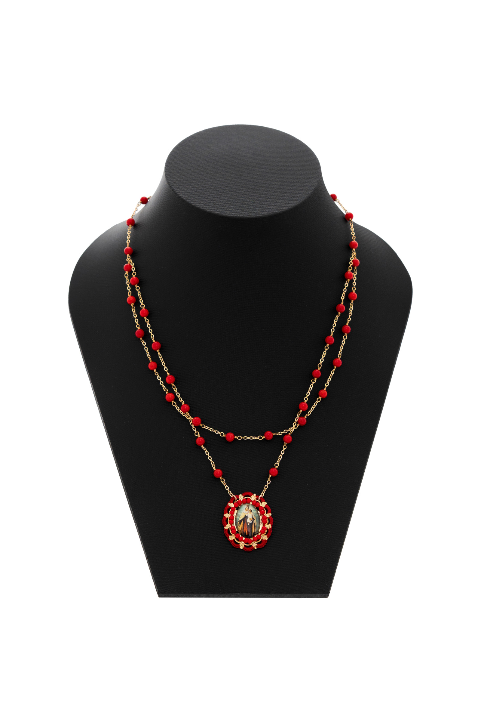 Collar virgen y coral