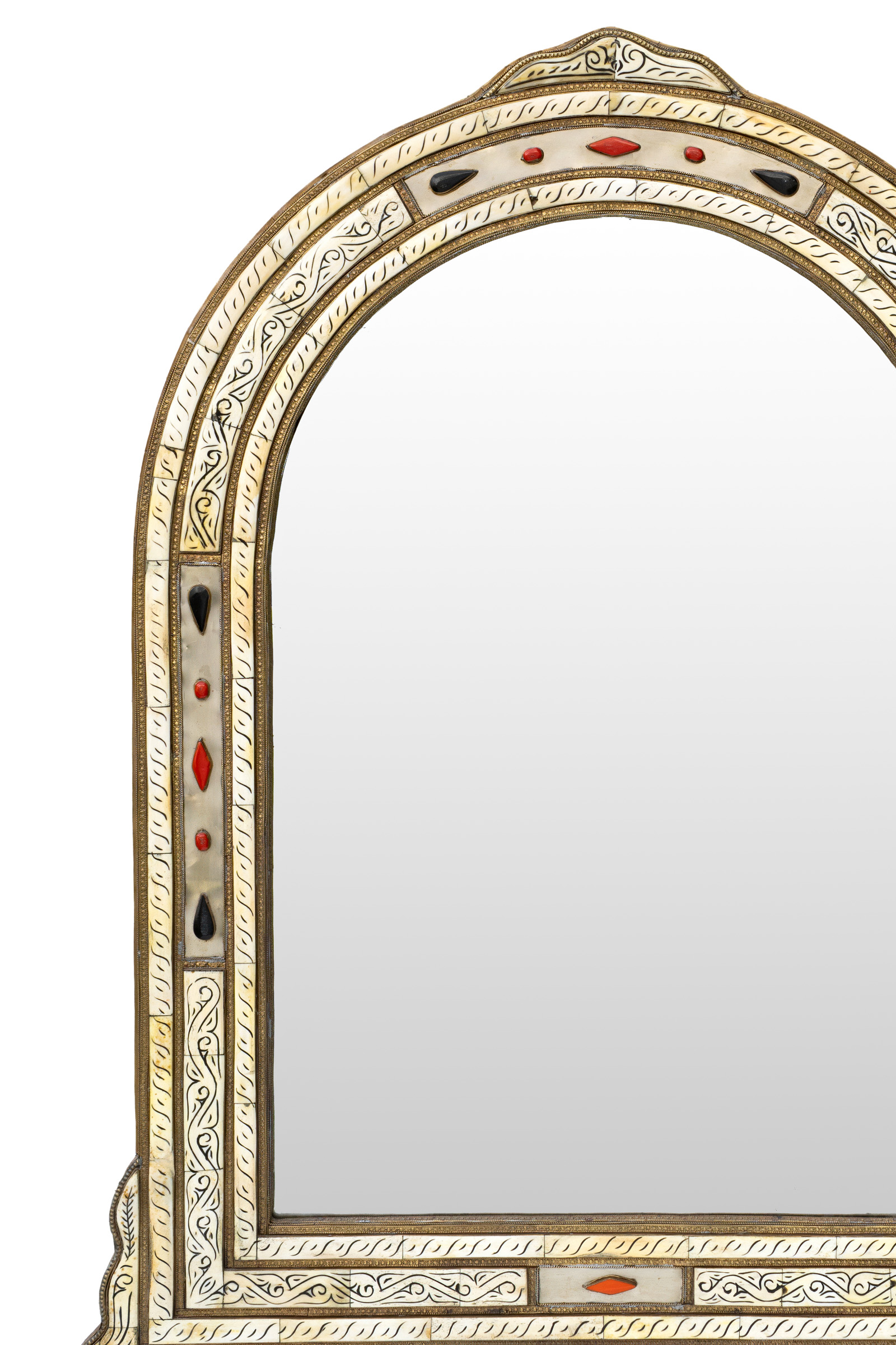 Espejo Marroquí en metal y hueso - Diseño arco.