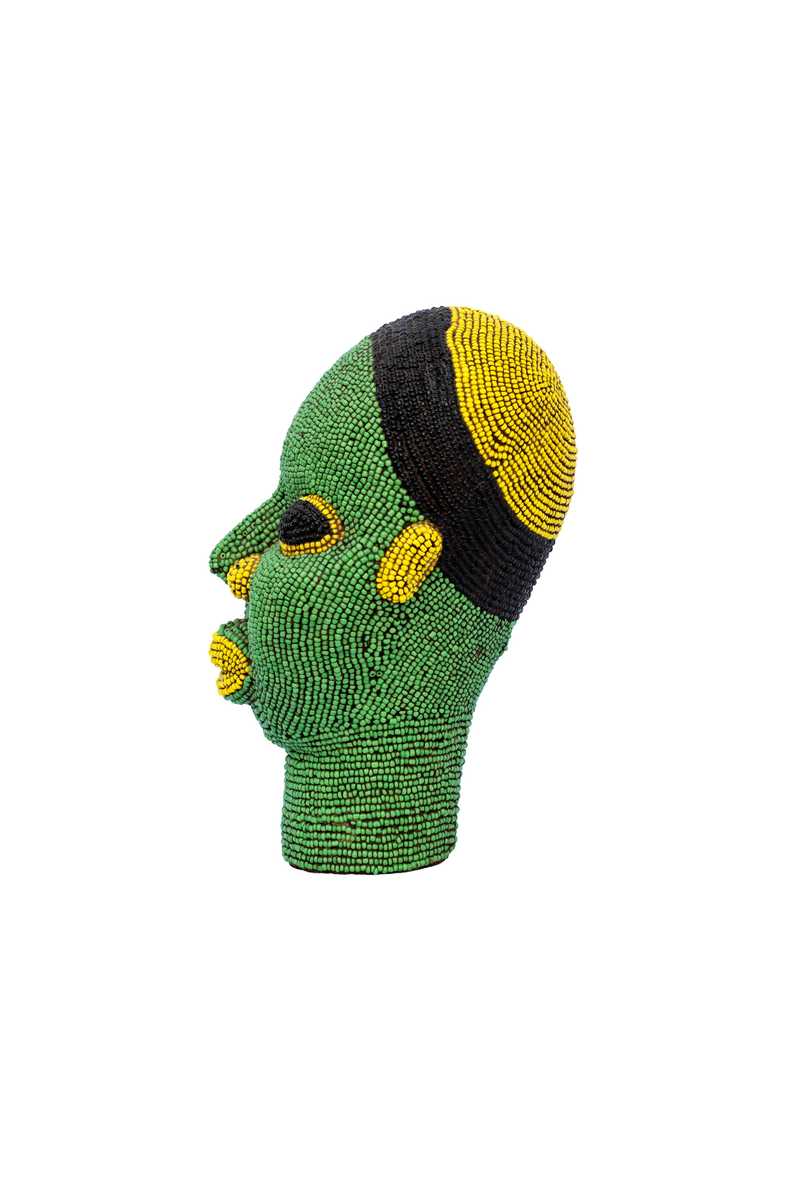 Mascara Bamileke con cuentas - 22 Cm.