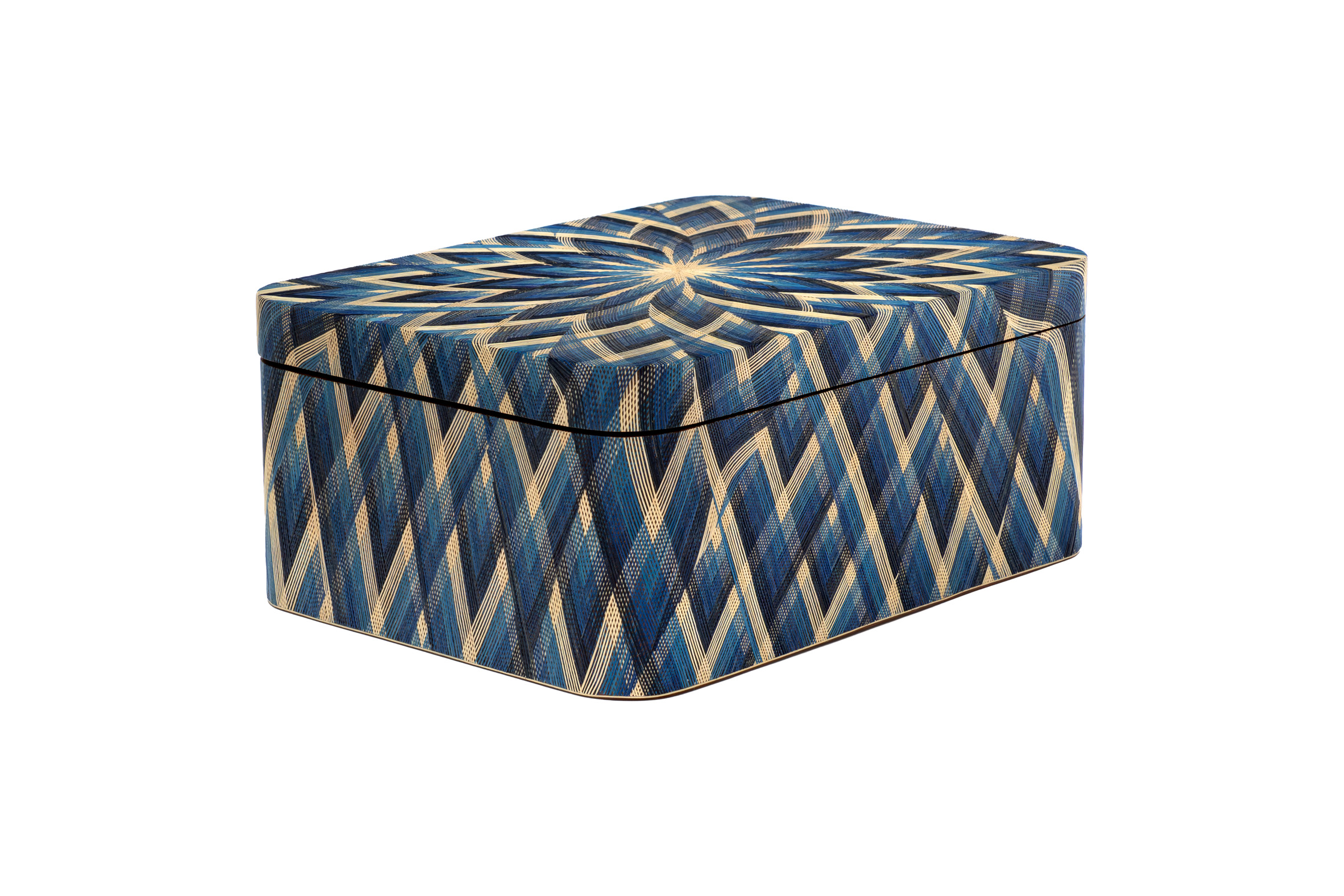 Large chest plated with wheat straw.