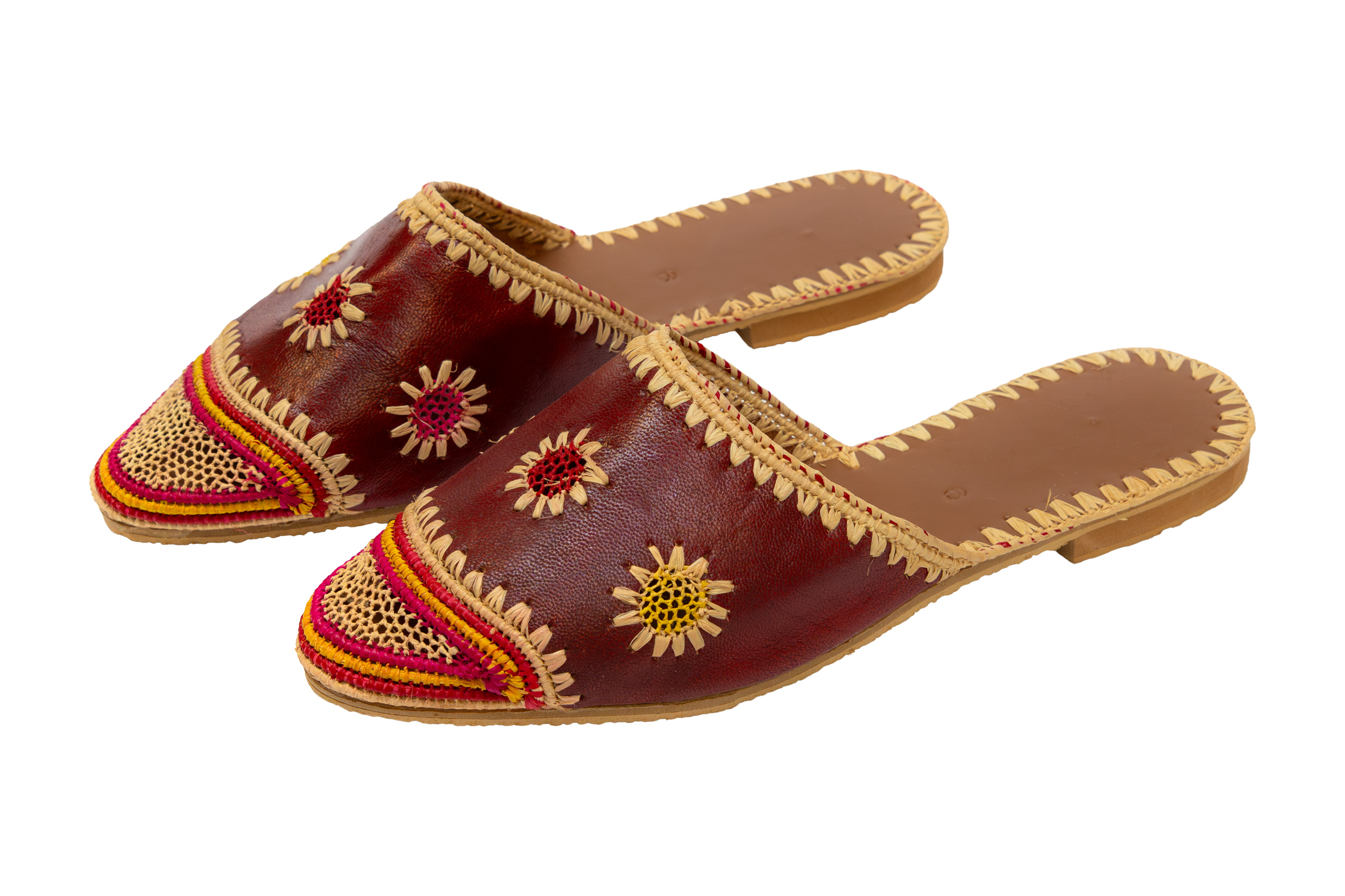 Sandalias marroquí en cuero diseño floral-marrón