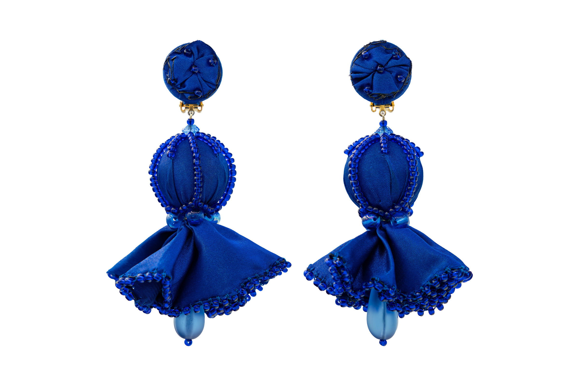 Aretes bailarina