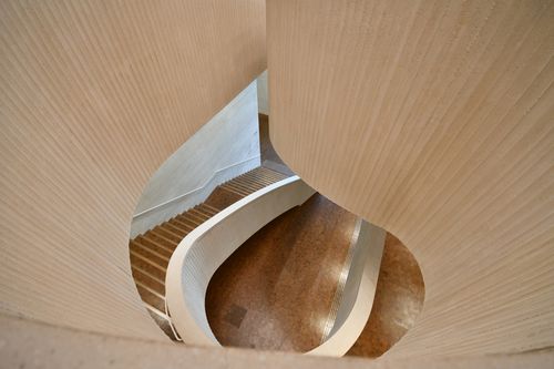 הספרייה הלאומית - ספרים - ספריות- יואל שתרוג - אדמה יוצרת - yoel sitruk