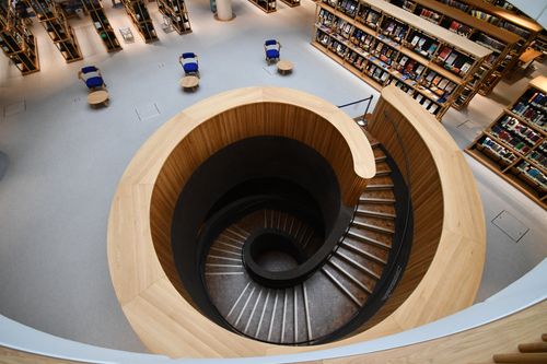 הספרייה הלאומית - ספרים - ספריות- יואל שתרוג - אדמה יוצרת - yoel sitruk