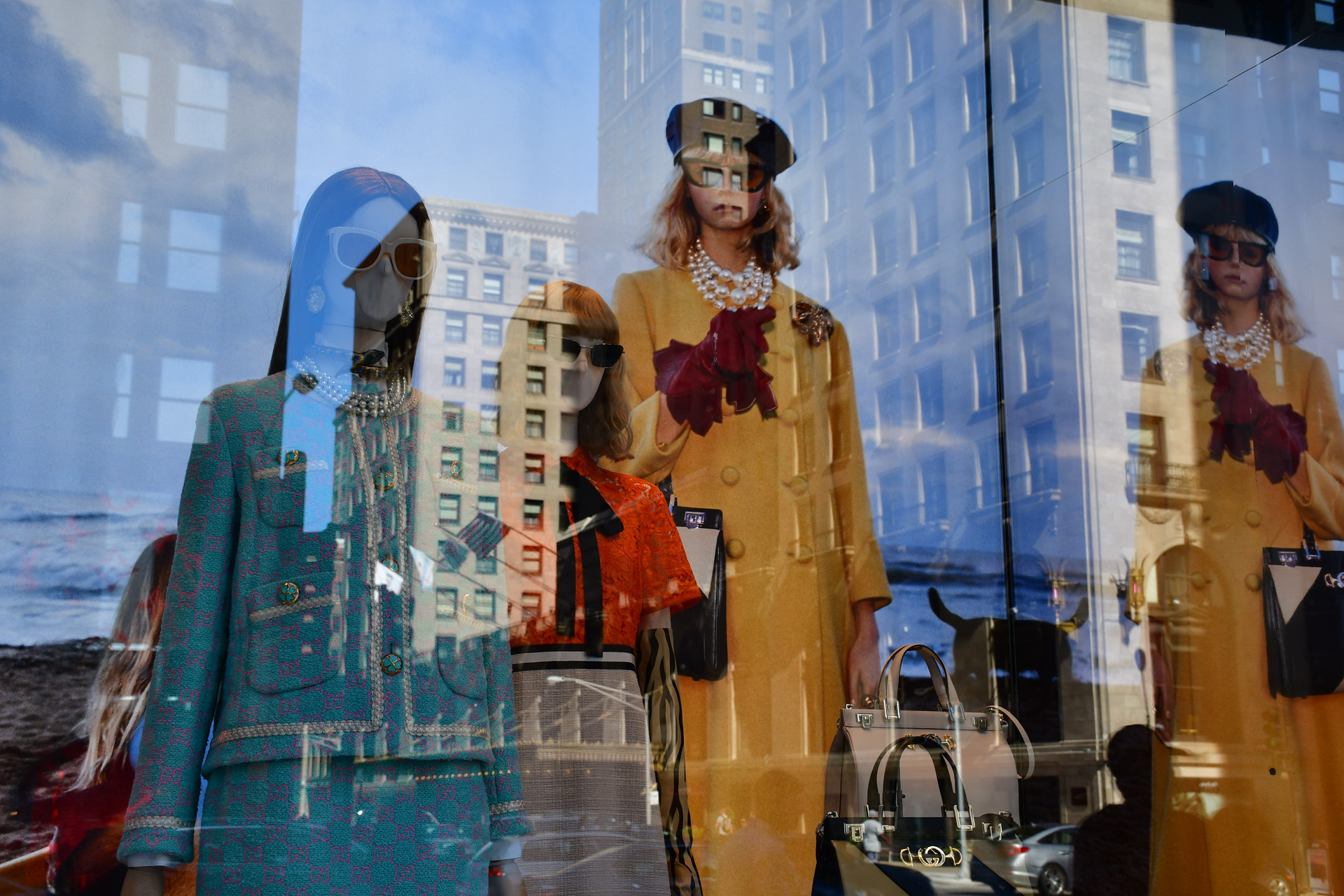 חלונות ראווה - יואל שתרוג - אדמה יוצרת yoel sitruk חלומות ראווה - פנטזיה