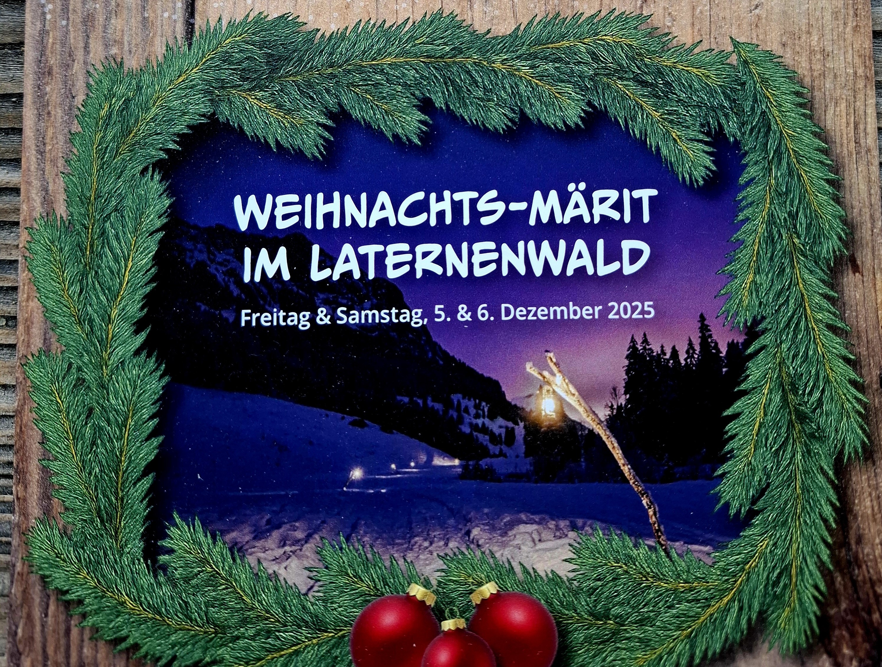Weihnachts-Märit im Laternenwald