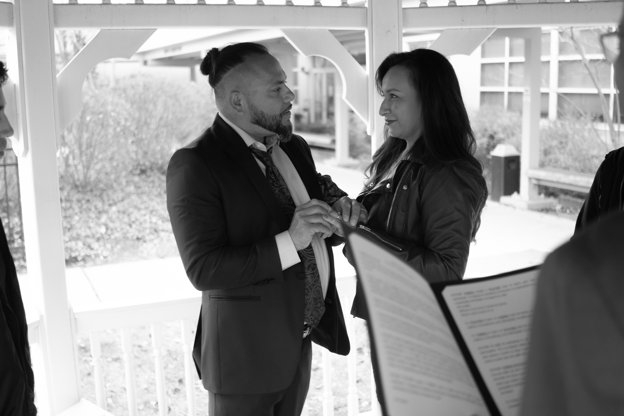 <meta name="description" content="Experience a memorable wedding couple photoshoot in New Jersey with our professional photography services. Our skilled photographers capture stunning images of you and your partner on your special day. Contact us to book your session today.">