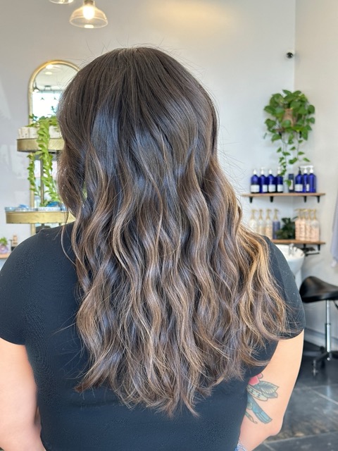 SD - simple gloss and hair cut