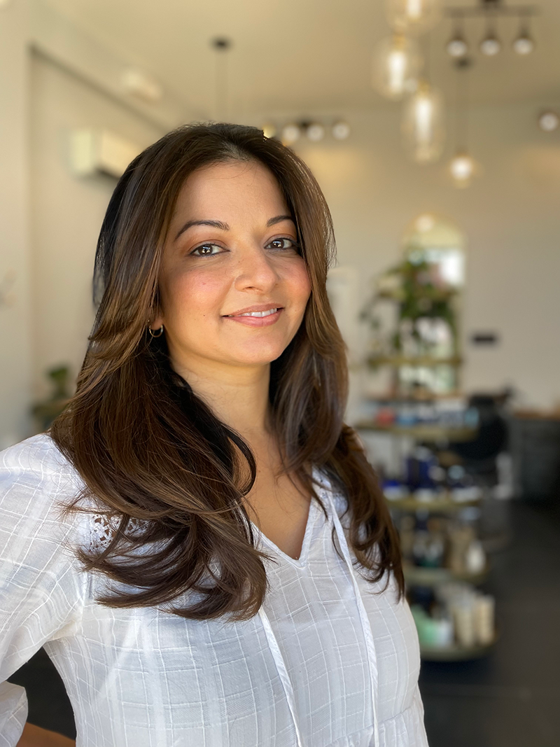 subtle face framing balayage