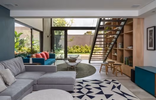 Combinação de cores em projetos de interiores residenciais