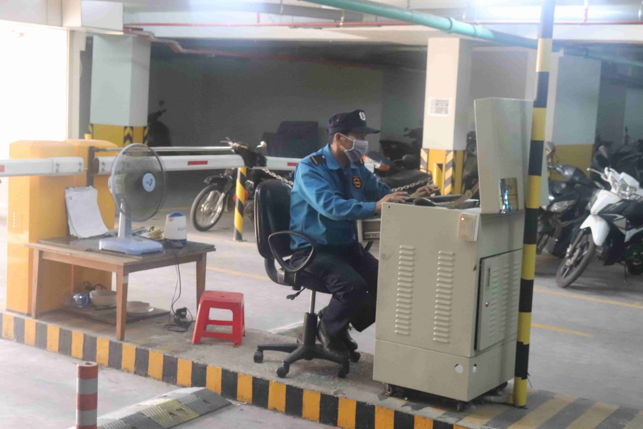 điều hành bãi giữ xe 1