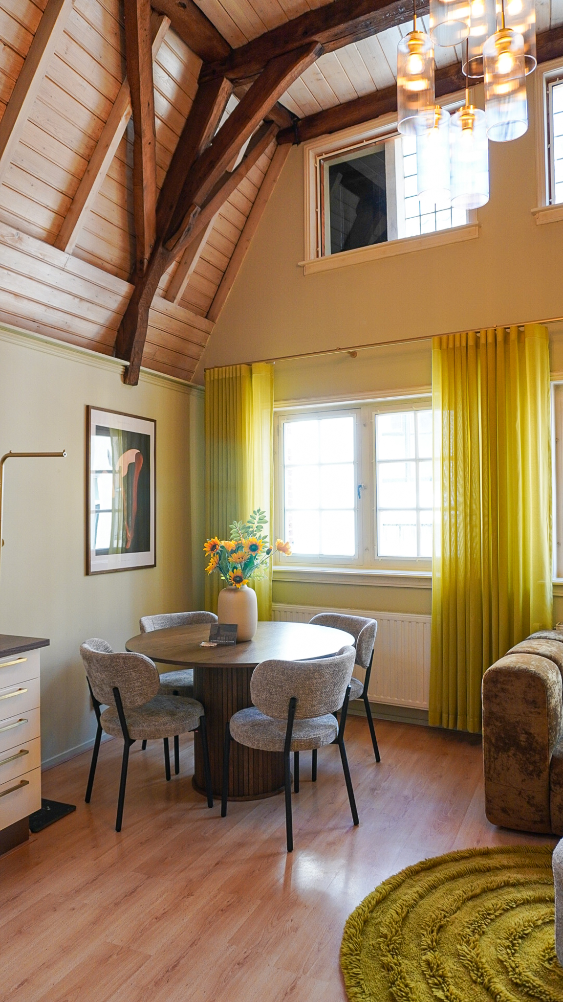 The Sunflower Suite