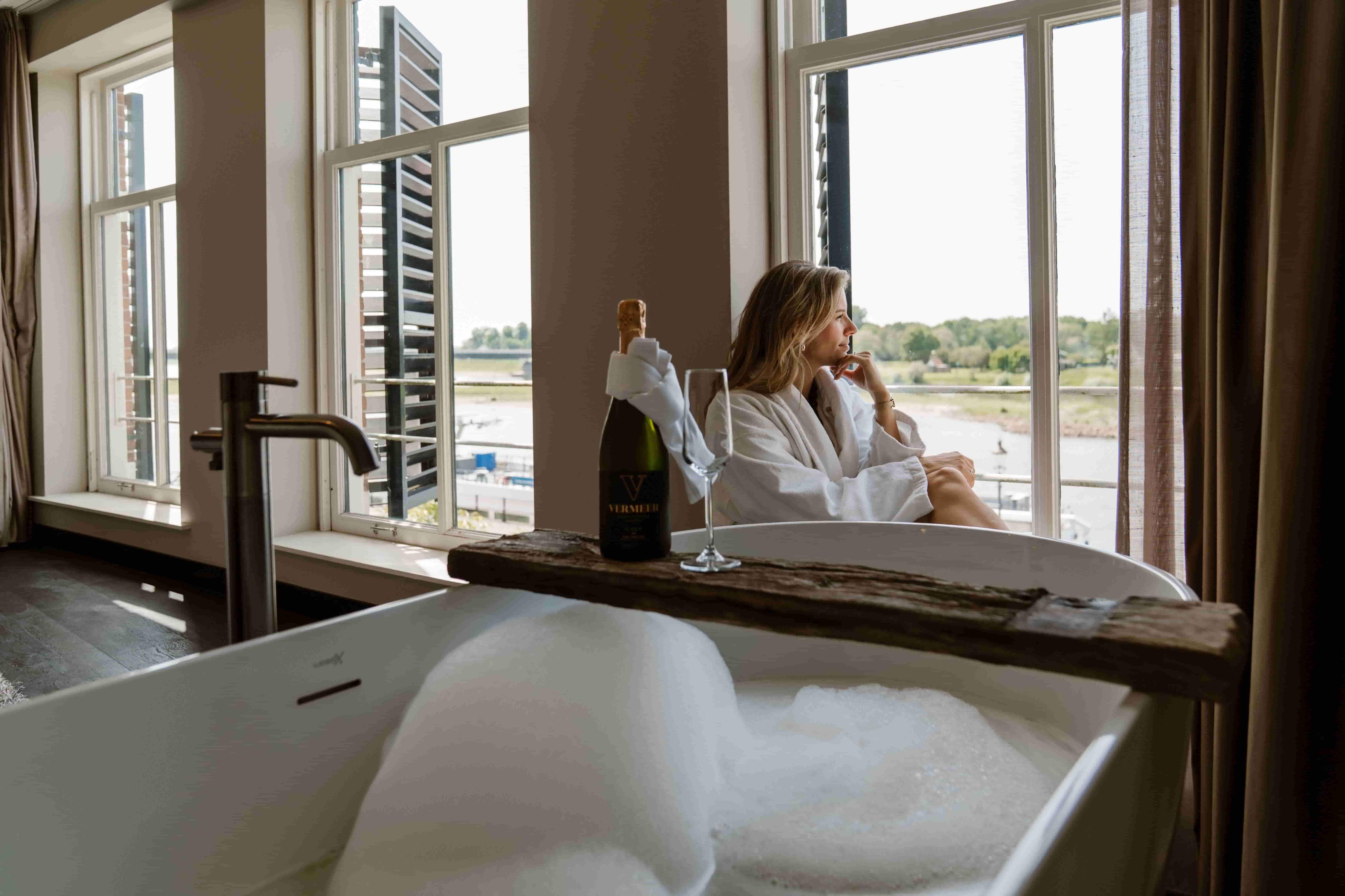 The IJssel Suite