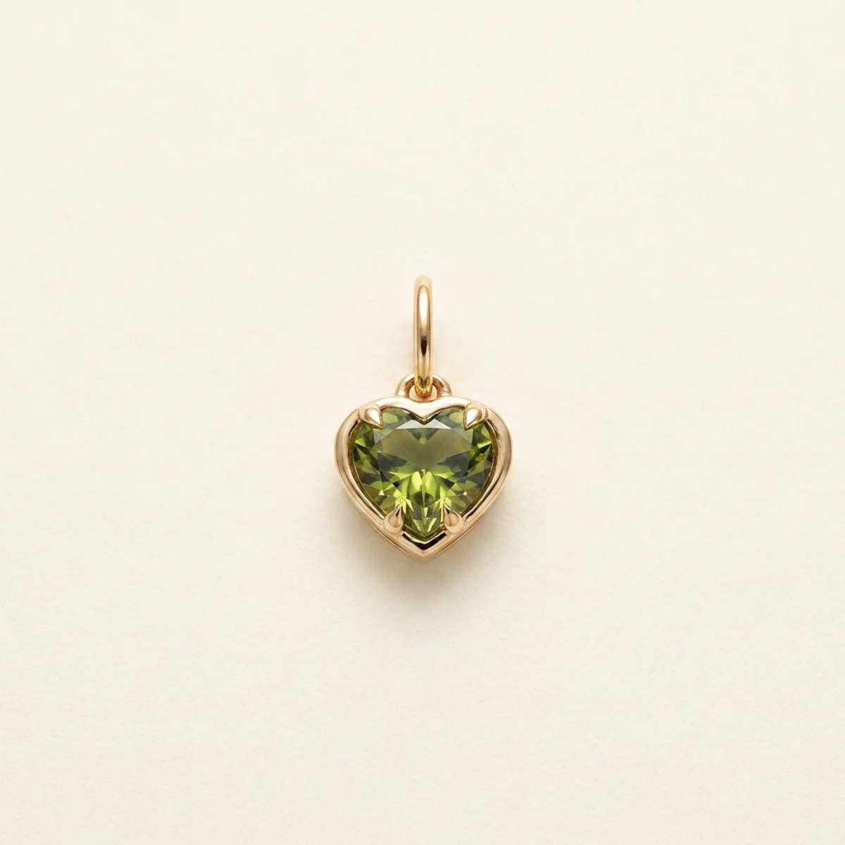 A .25ct green heart diamond on a yellow gold pendant, custom-designed by Eterneva to honor the remarkable Lisa.