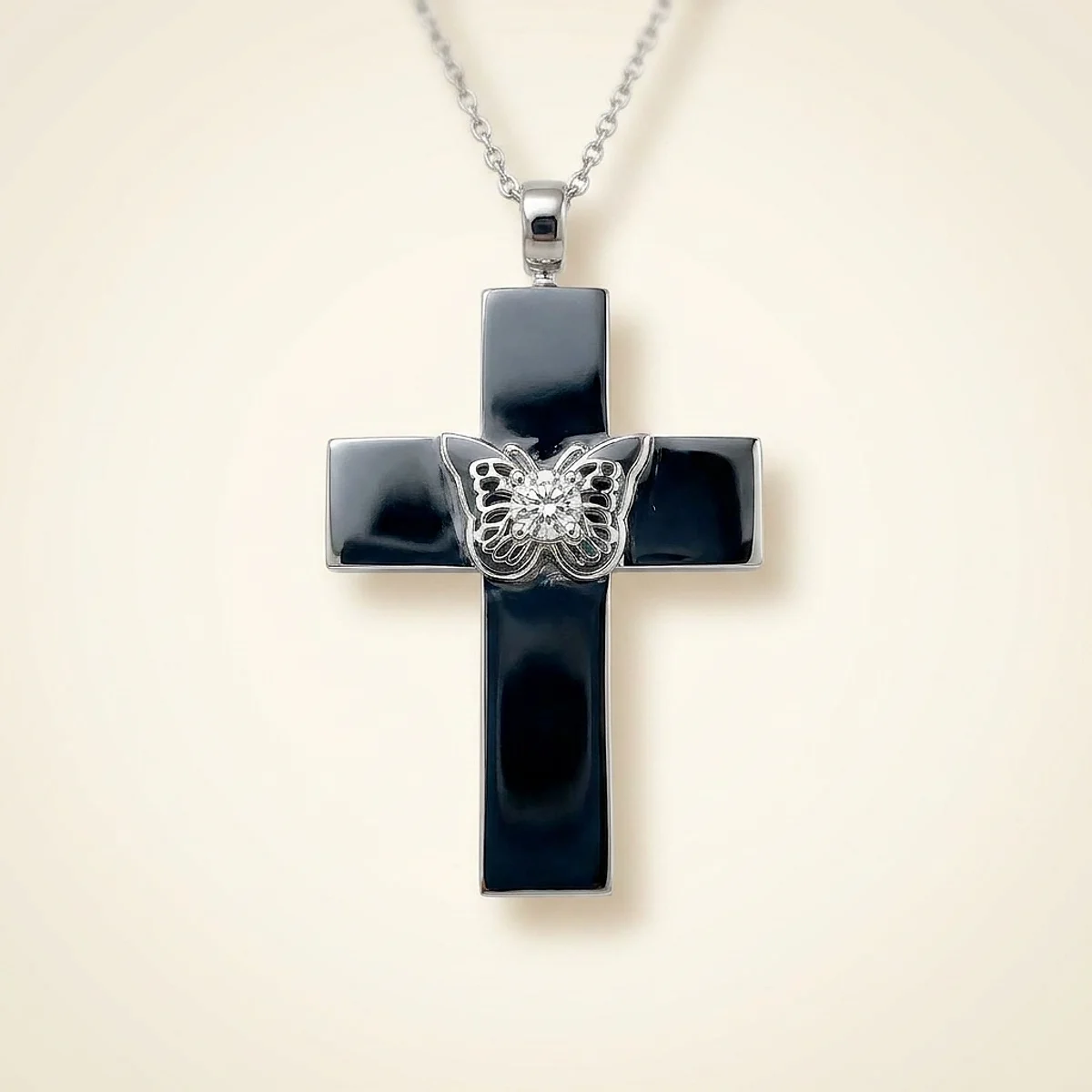 A .25ct colorless round diamond on a white gold pendant, custom-designed by Eterneva to honor the remarkable Madilynn.